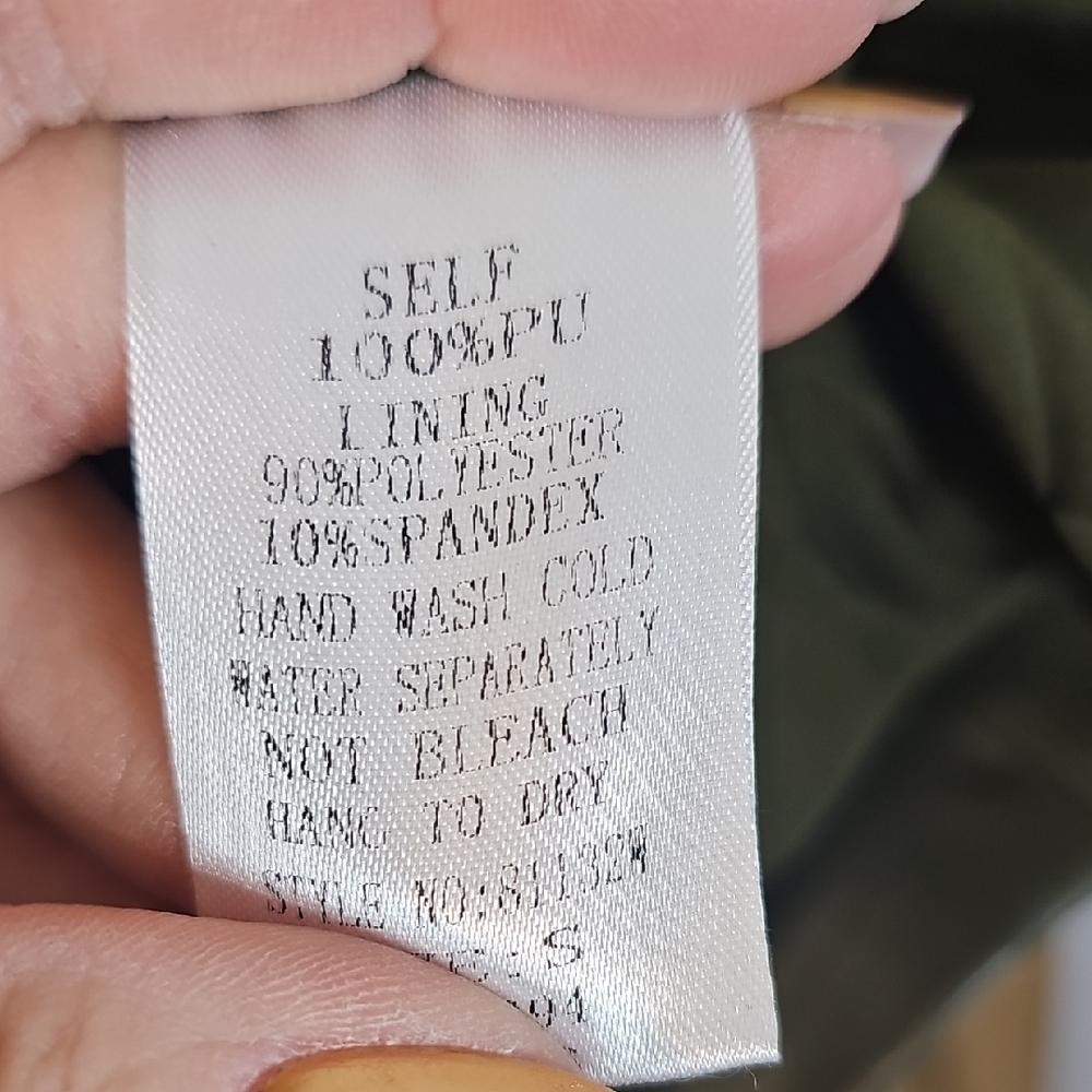 Elegant Olive Women's Blazer - Picture 3 of 11